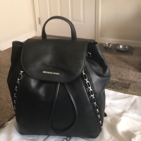 michael kors sadie backpack